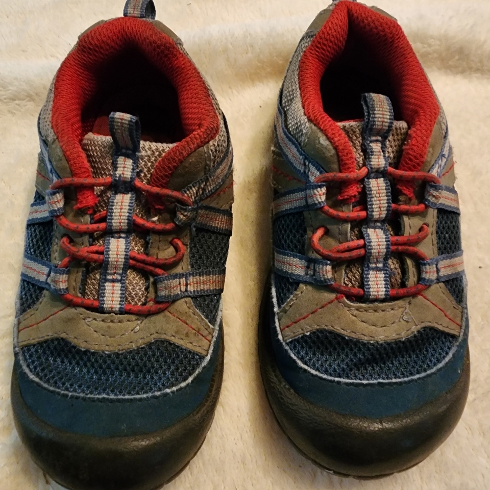 Boy shoes